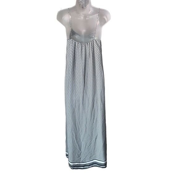 VINCE 100% Silk Printed Flowy Maxi Dress - Picture 6 of 12